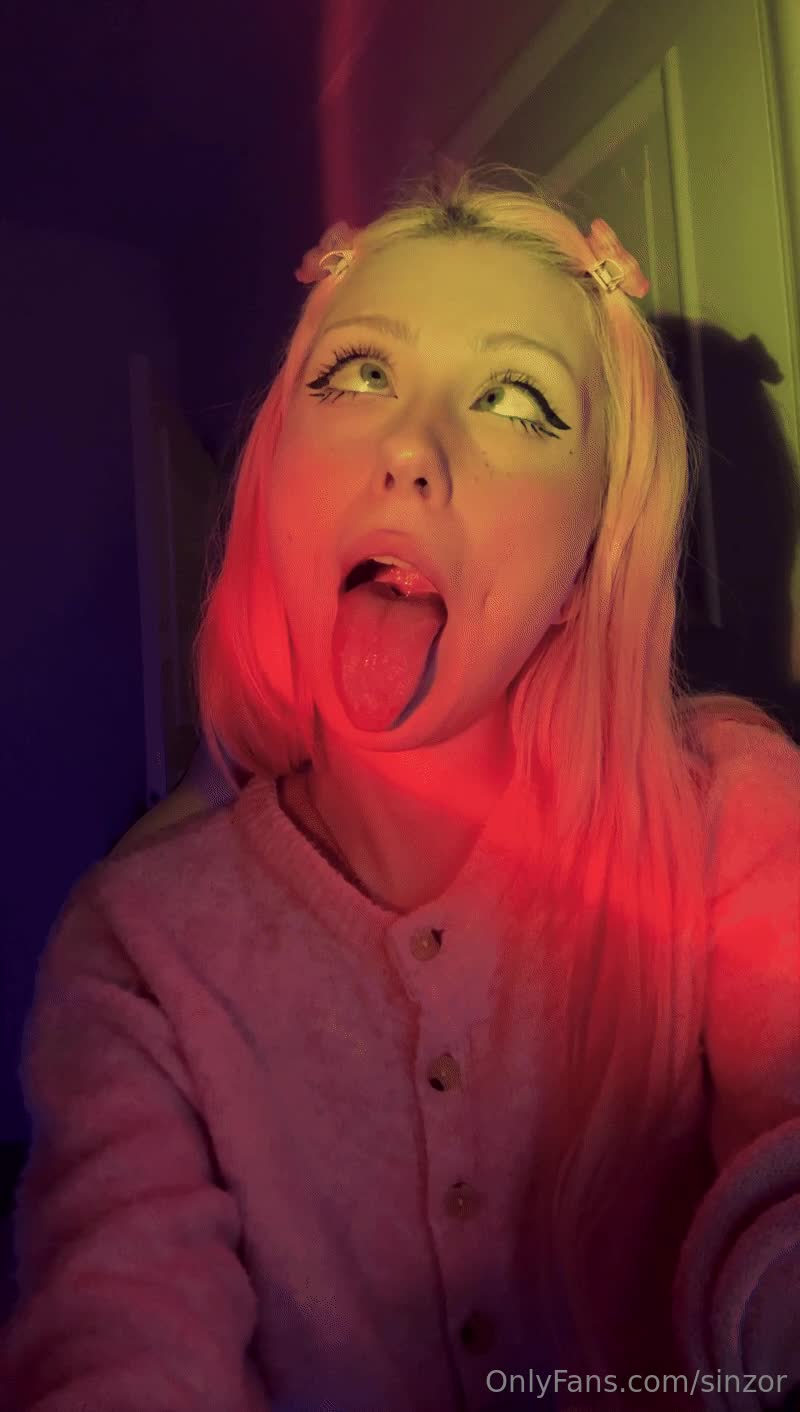 Video 618474 from Linzor - Simpzor