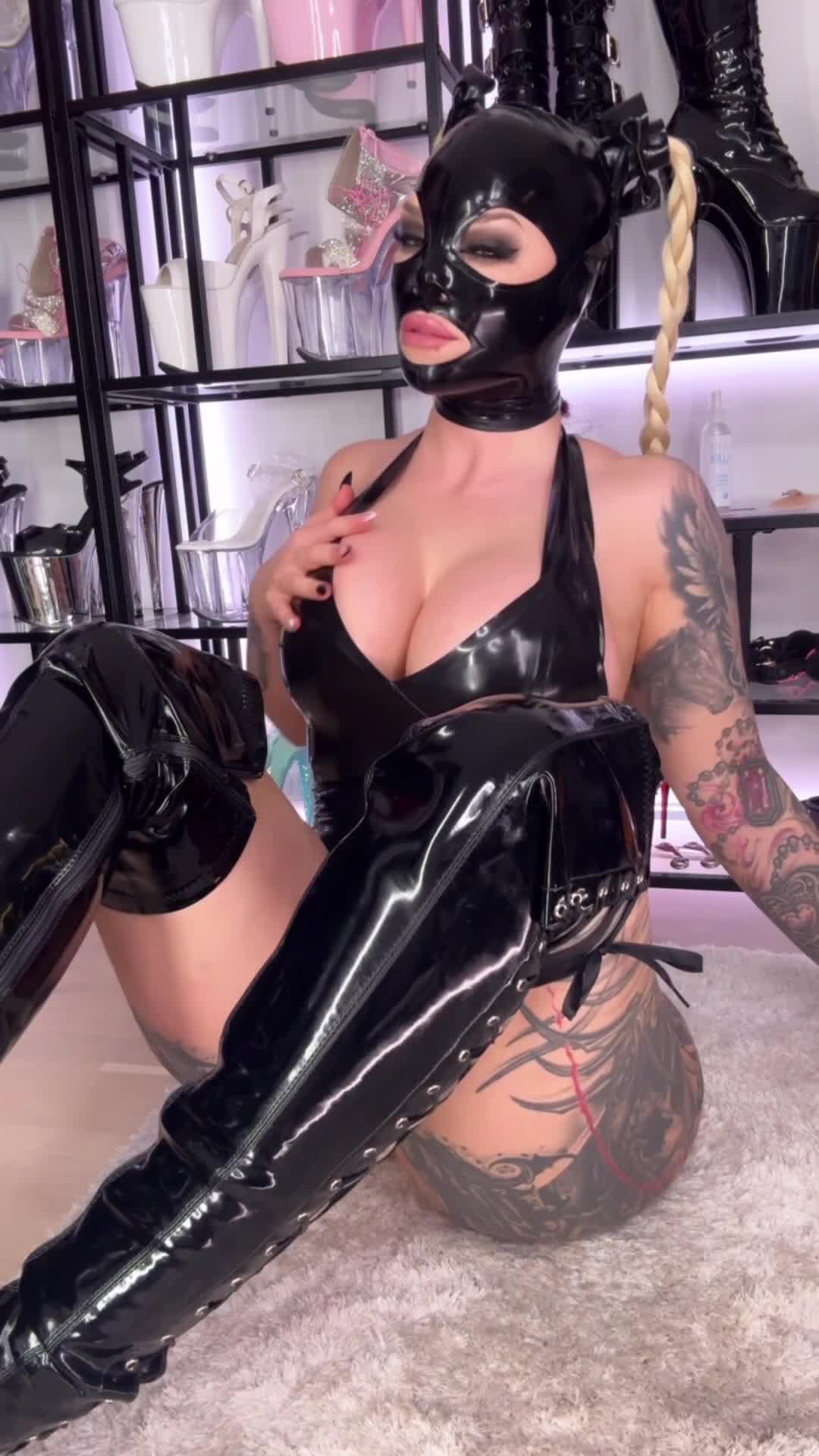 Video 620693 from Starfucked