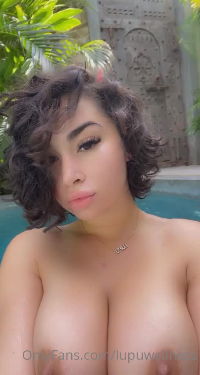 Video 621419 from Liz | Lupuwellness