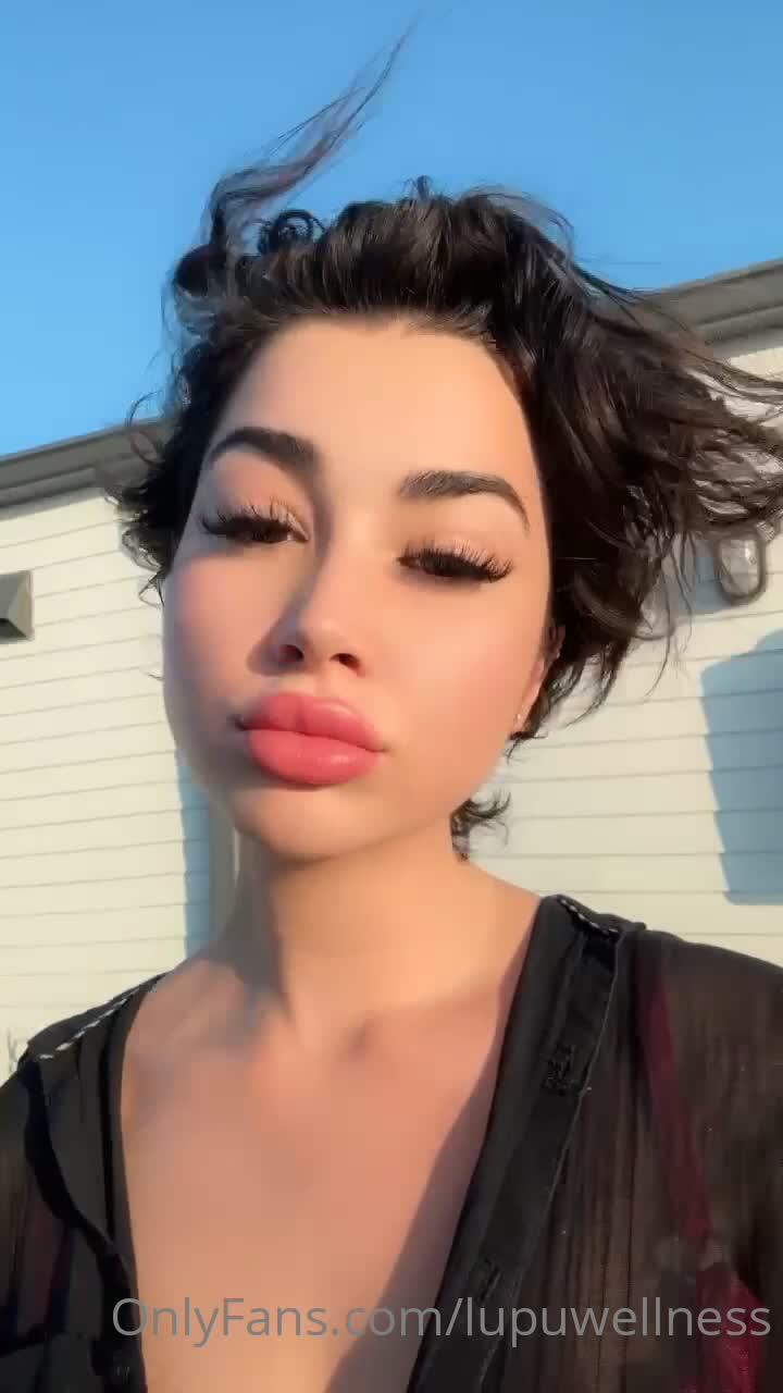 Video 622139 from Liz | Lupuwellness