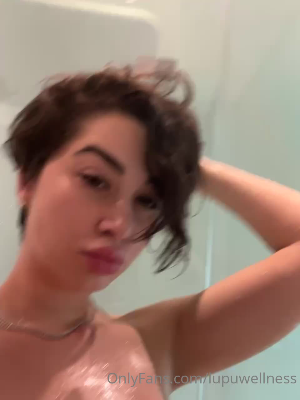 Video 622450 from Liz | Lupuwellness