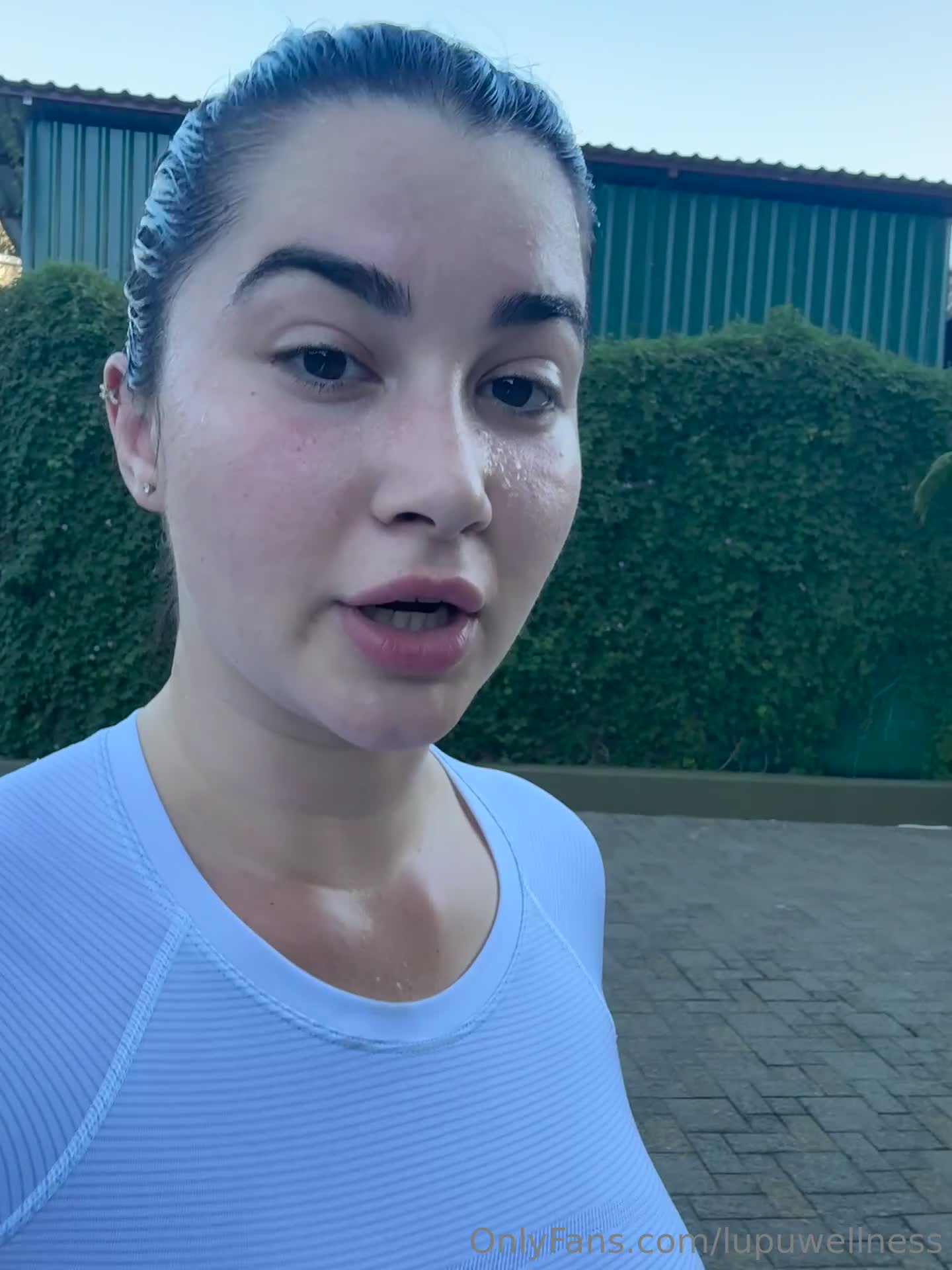 Video 622592 from Liz | Lupuwellness