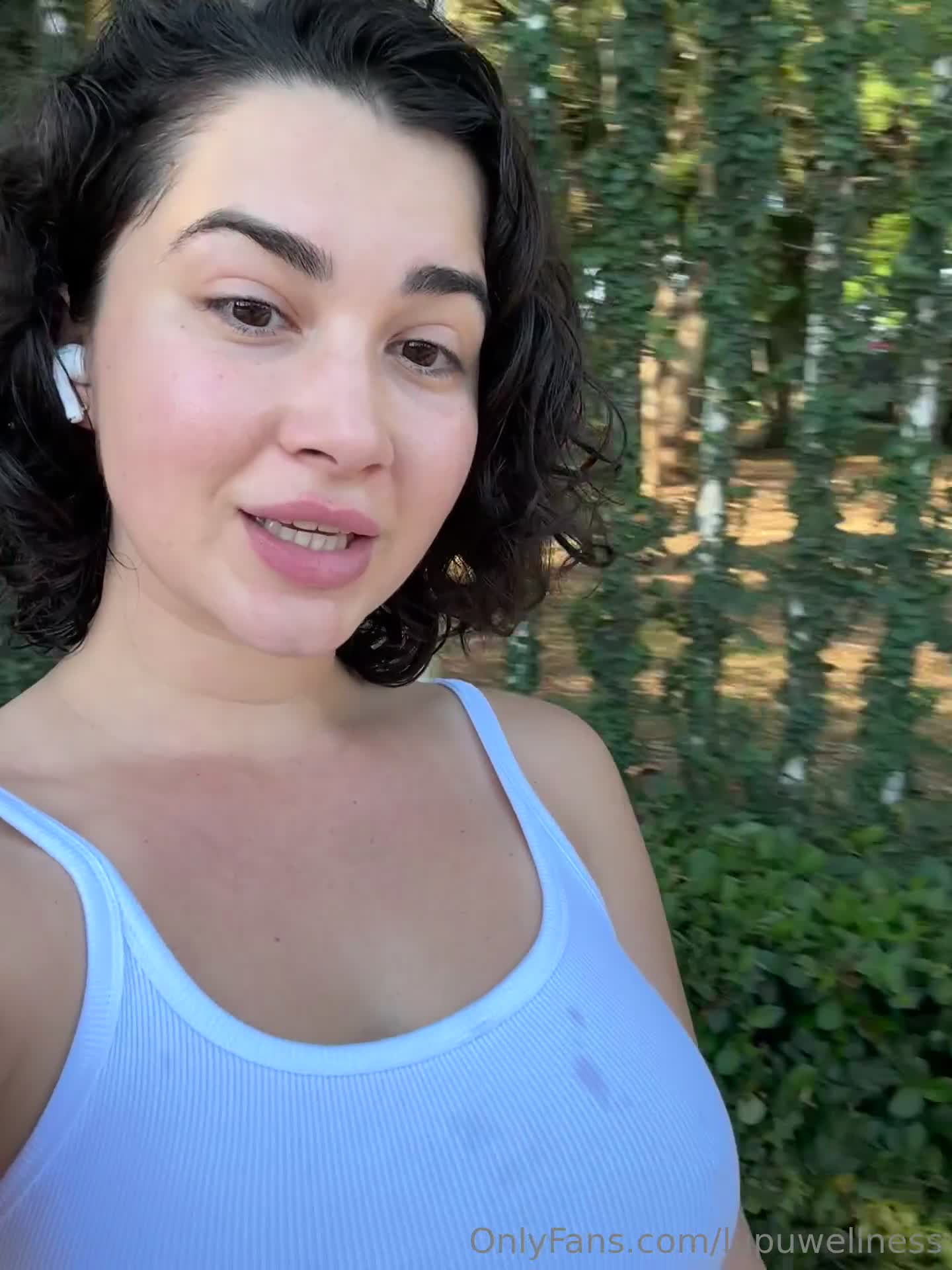 Video 622595 from Liz | Lupuwellness