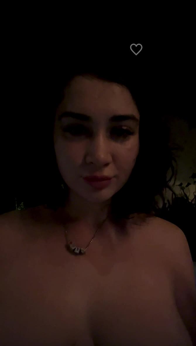 Video 622673 from Liz | Lupuwellness