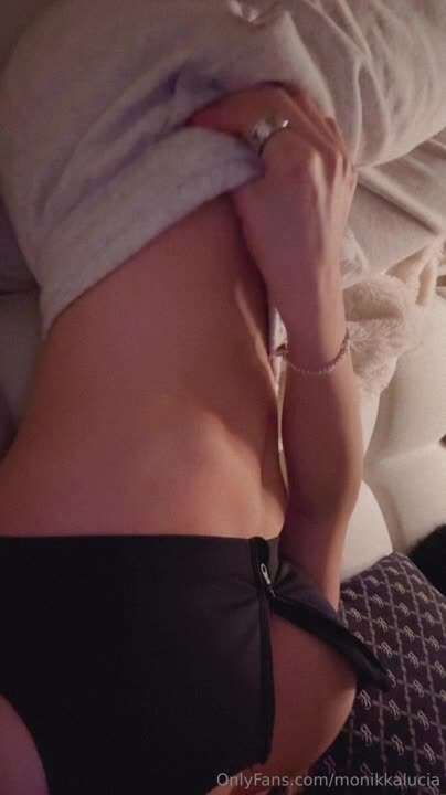 Video 624228 from Monika Mancini