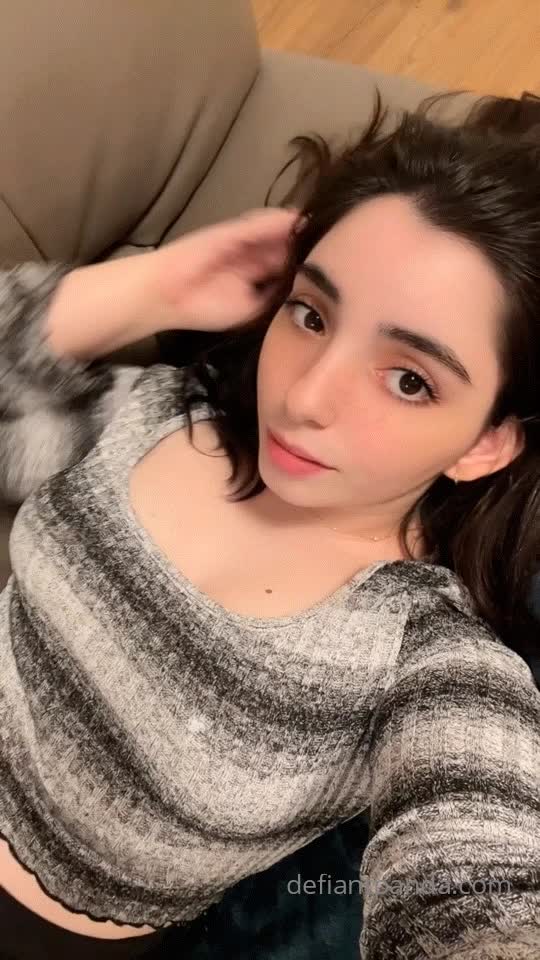 Video 625309 from defiantpanda - Cora