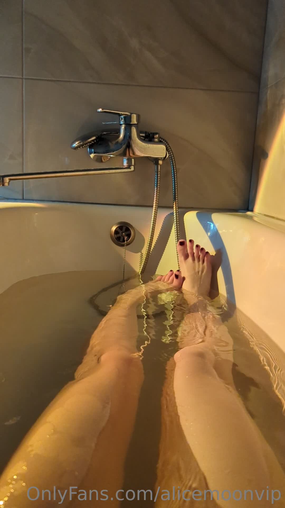 Video 625720 from alicemoonvip / ShamelessDaybreak