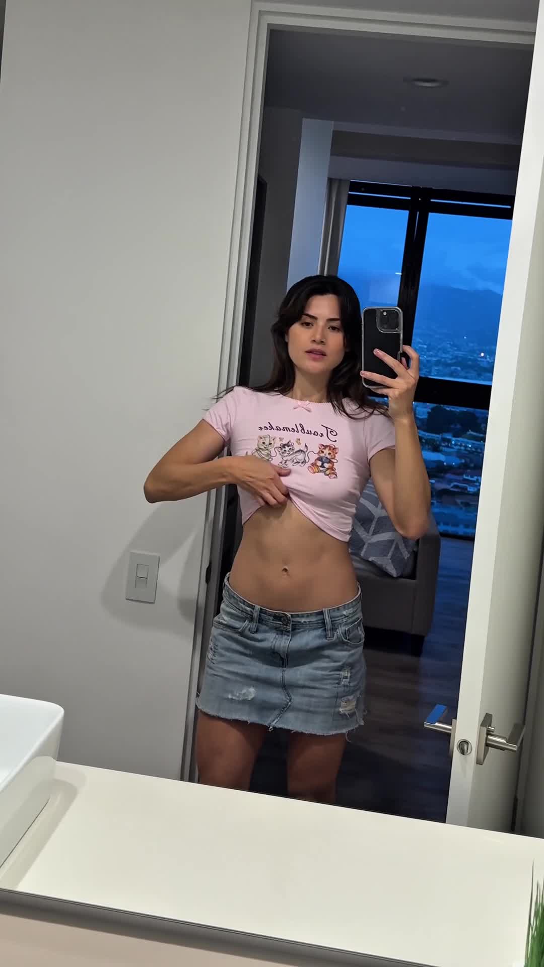 Video 626411 from Fruity Pebbles (Taly Umaña)