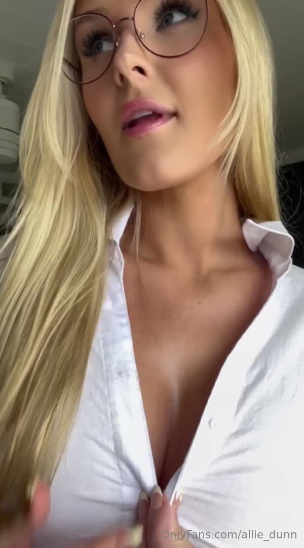 Video 626543 from Allie_Dunn