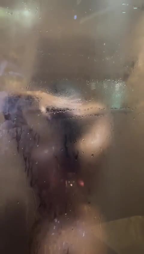 Video 627732 from Nidhi Goel / Moodybeasty