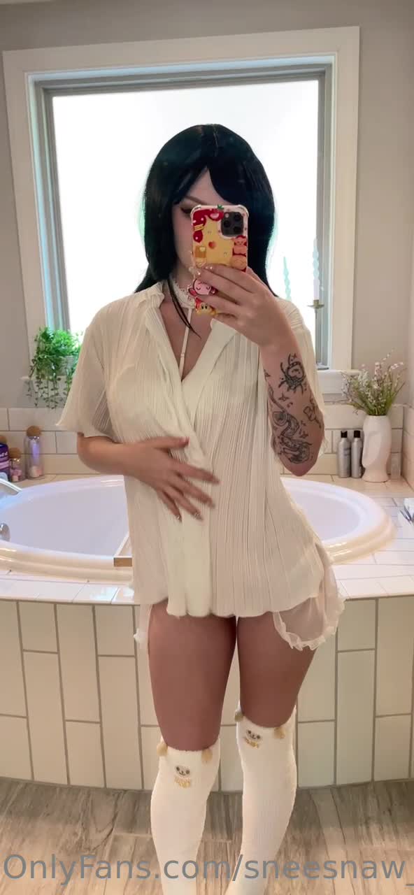 Video 628179 from Sneesnaw