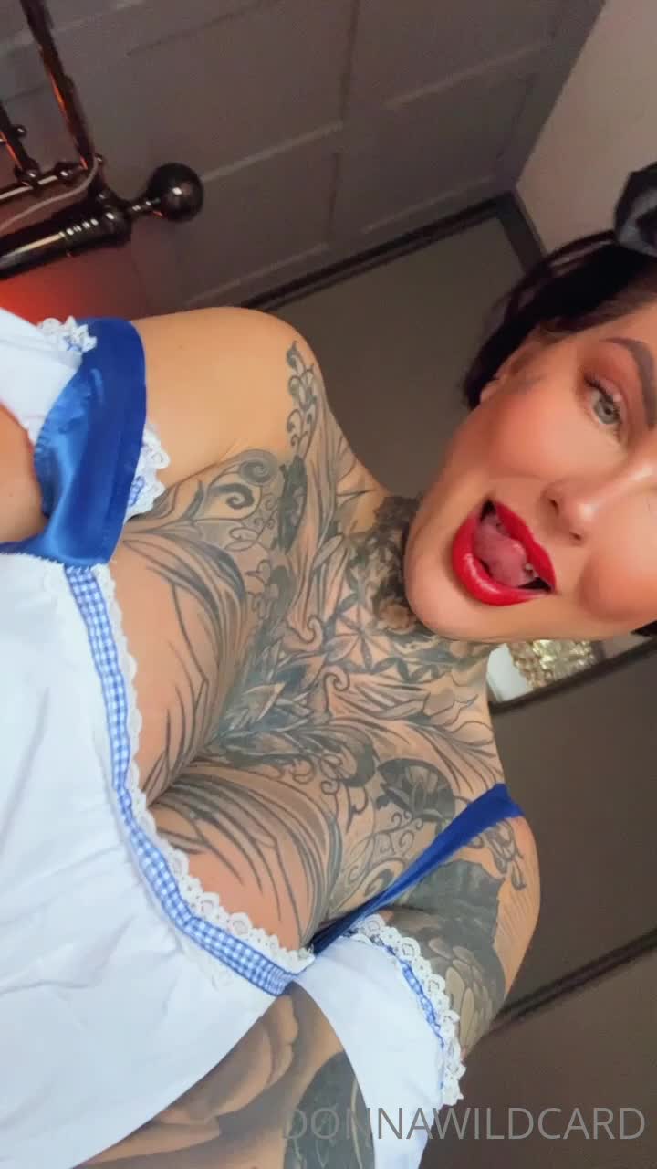 Video 628657 from Donna Wildcard