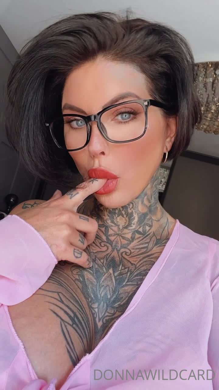 Video 628666 from Donna Wildcard