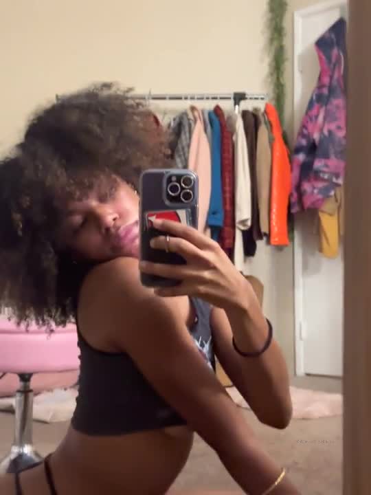 Video 631657 from Mochaa Nae