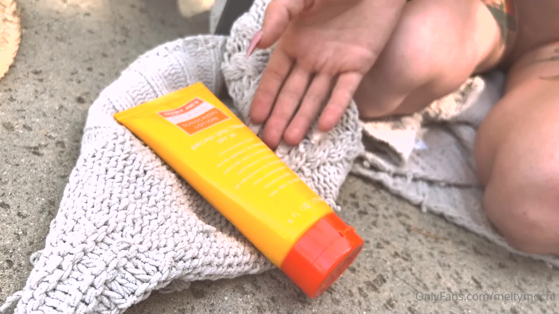 Video 631759 from Alice White / AliceOnCam