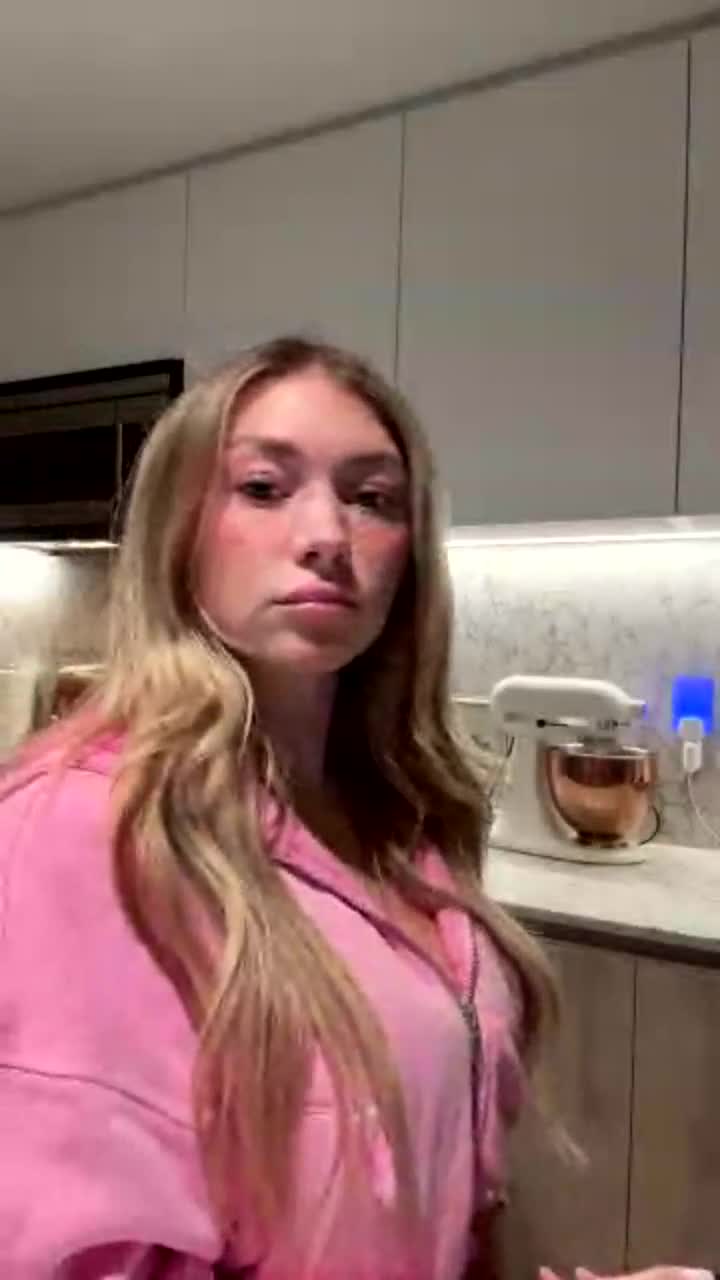 Video 631845 from xxsarabrooksxx | sarabrooks444 | xxlilylynnxx