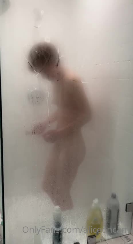 Video 631887 from Alice White / AliceOnCam