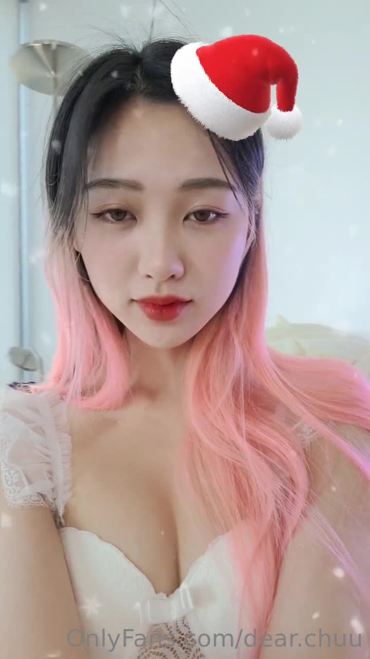 Video 631980 from dear.chuu