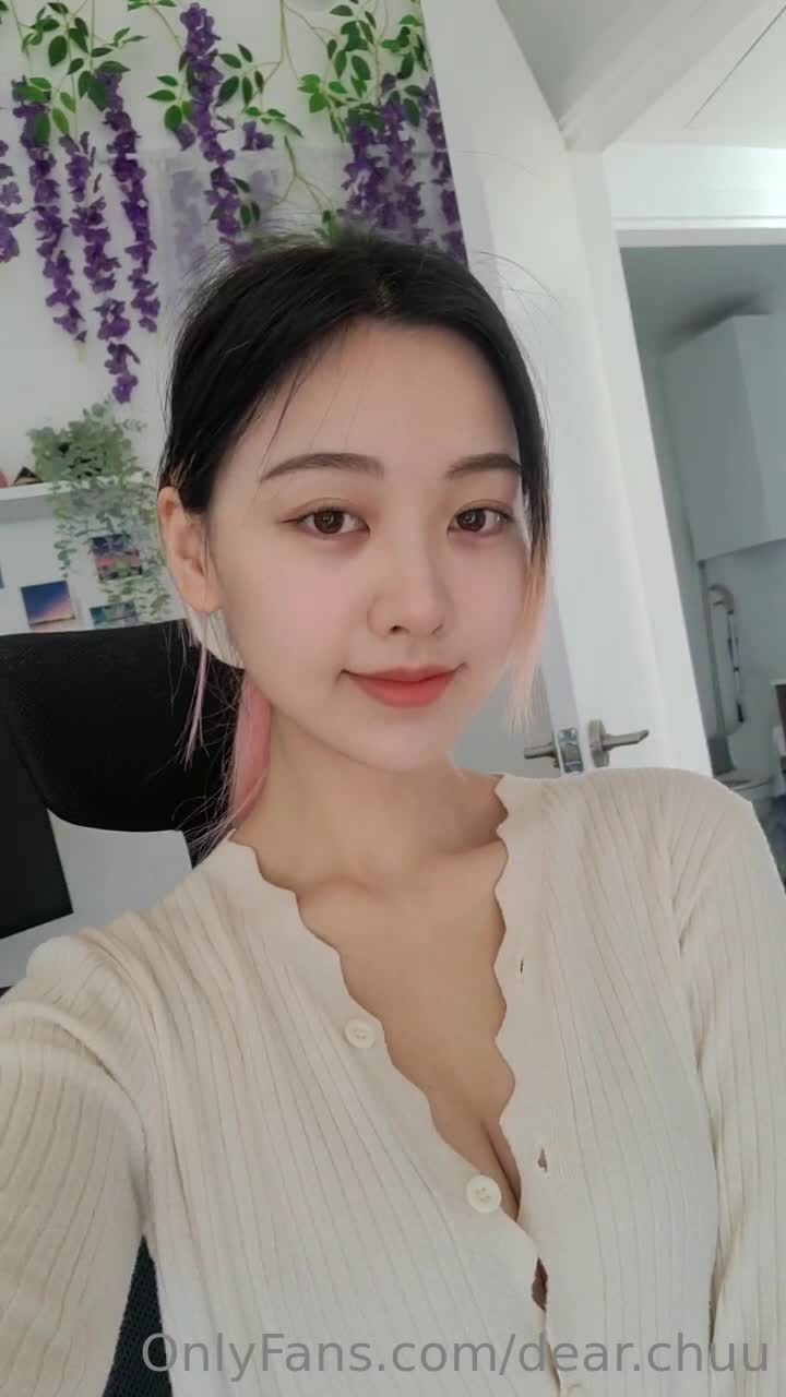 Video 631981 from dear.chuu