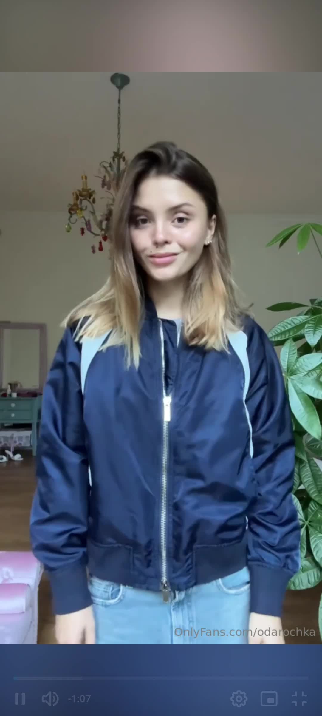 Video 637870 from Dasha Komarova / Darya Komarova / Odarka Komarova