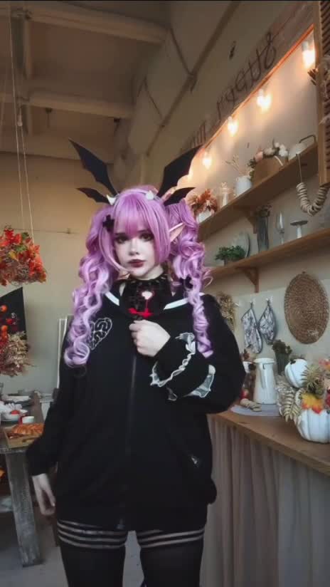 Video 637992 from frauleinmilk / suisaiuwu