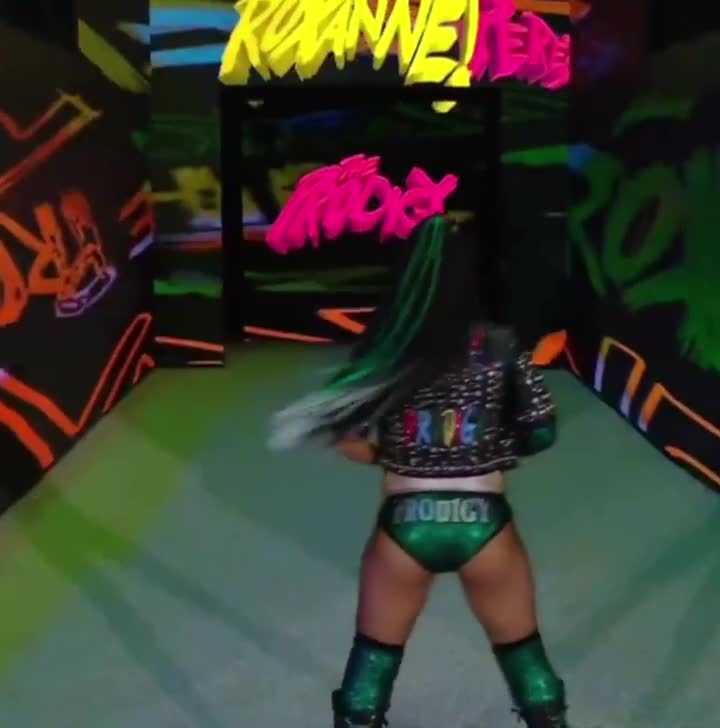 Video 638413 from Roxanne Perez/Rok-C - WWE NXT