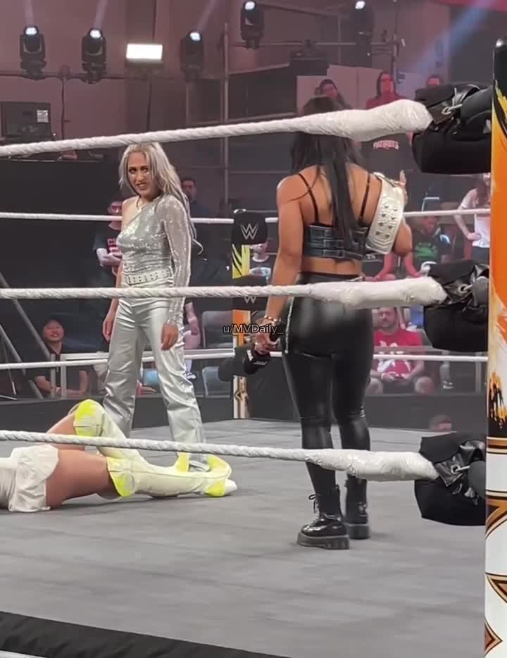 Video 638438 from Roxanne Perez/Rok-C - WWE NXT