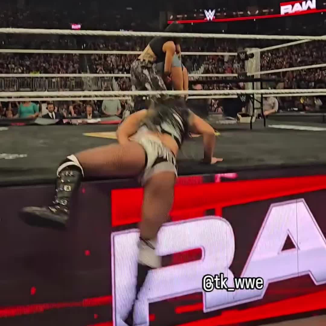 Video 638617 from Roxanne Perez/Rok-C - WWE NXT