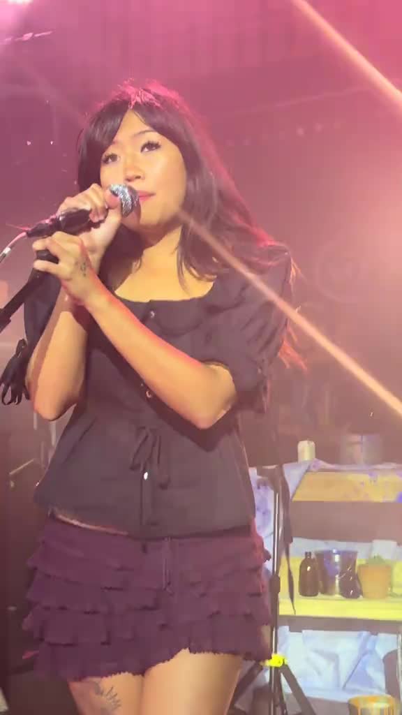 Video 638716 from beabadoobee radvxz