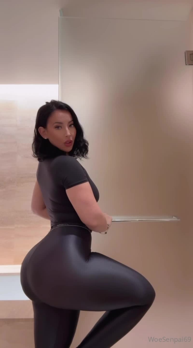 Video 639119 from Woe Alexandra - woesenpai69