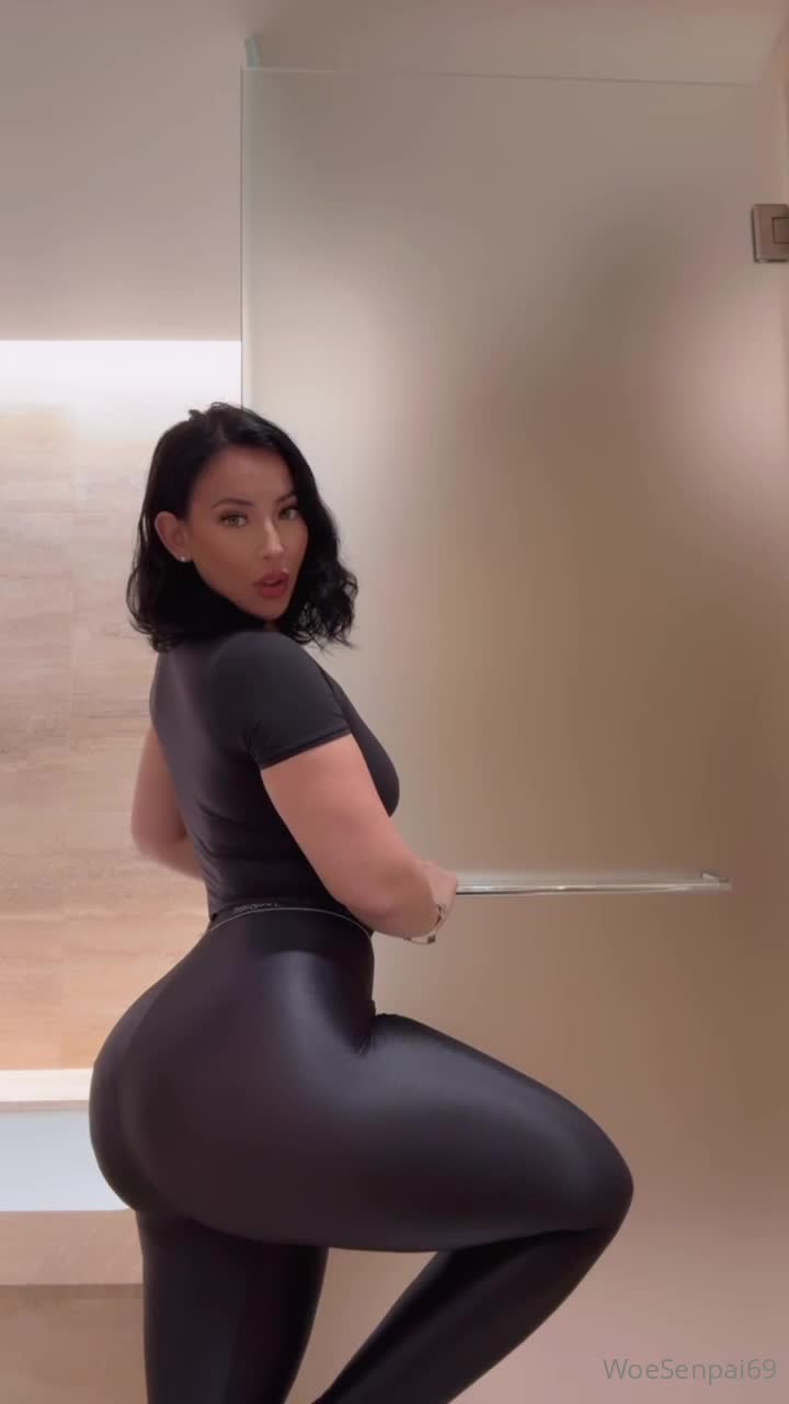 Video 639124 from Woe Alexandra - woesenpai69