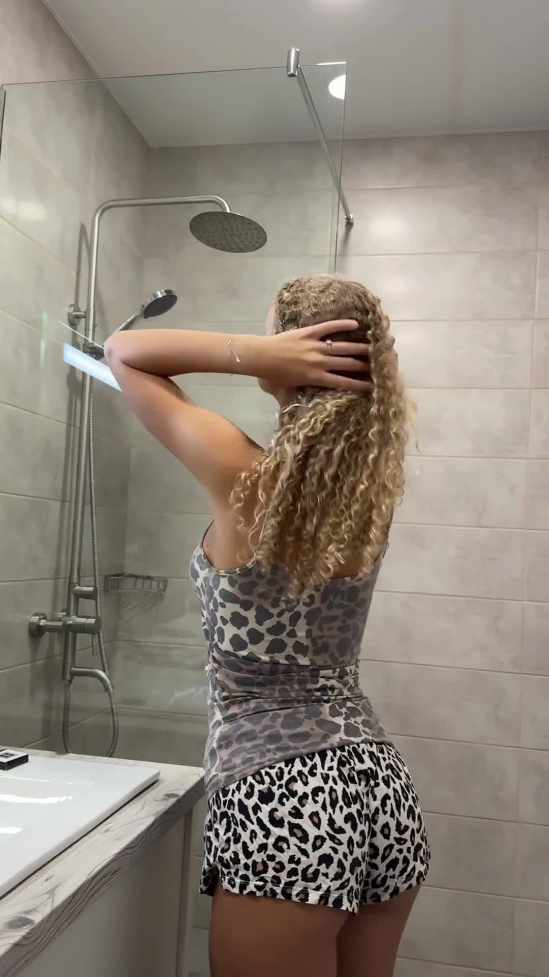 Video 639697 from Zoey Curly / zoeycurly