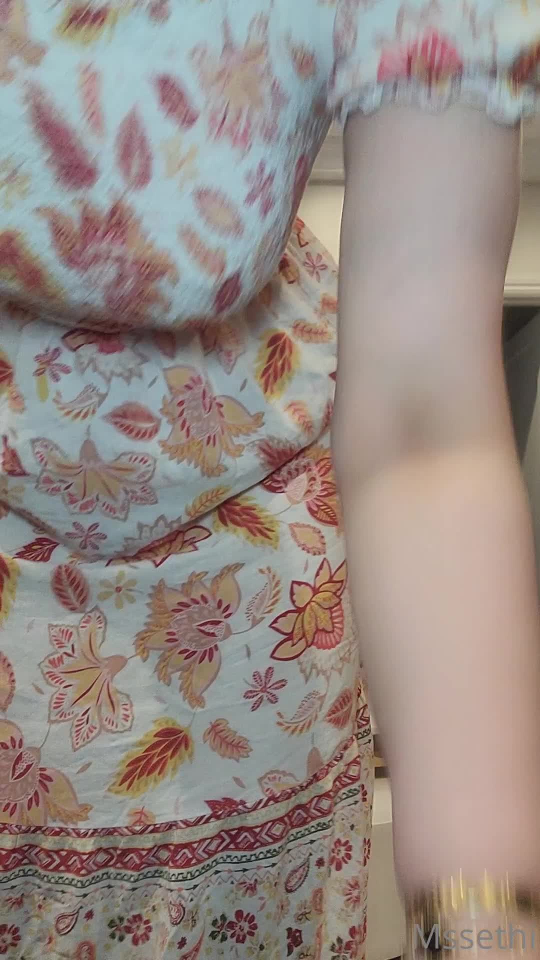 Video 640100 from Ms. Sethi / Indianbabydoll