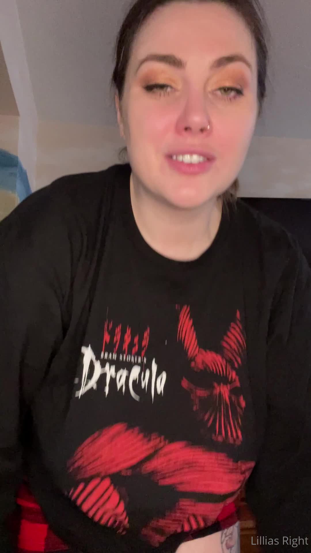 Video 641531 from Lillias Right