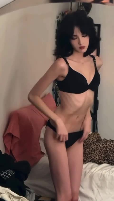 Video 642763 from Rachel Chaleff / rachelchaleff / svvvn