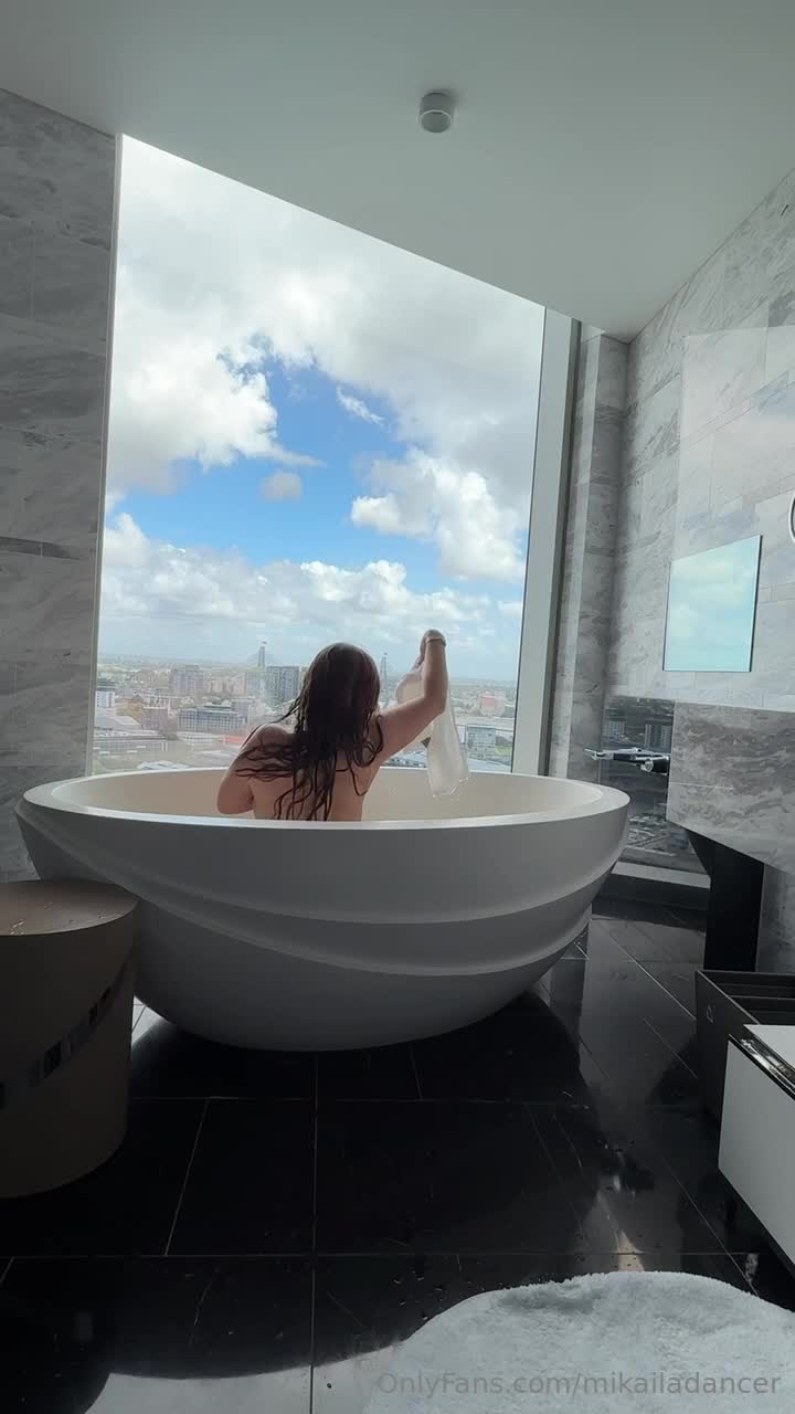 Video 642990 from mikailadancer