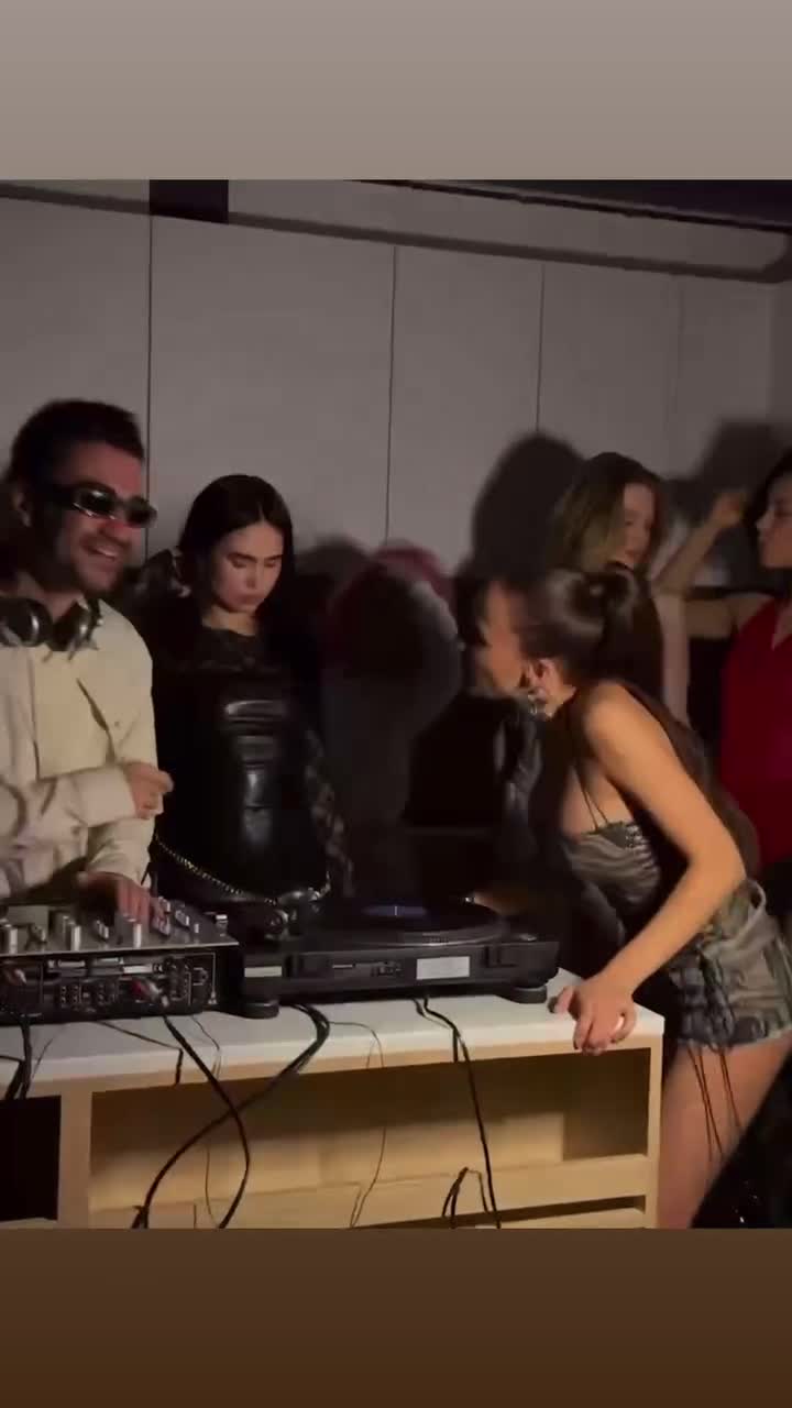 Video 643072 from Valya Karnaval [karna.val]