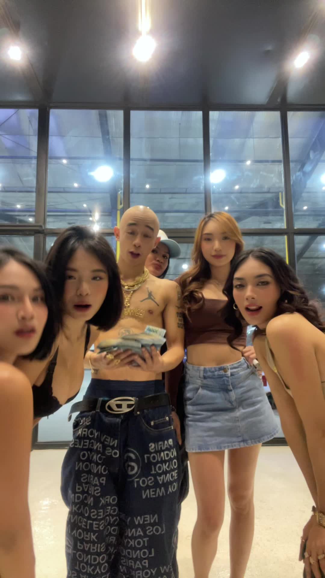 Video 643857 from stiwaberi / ishiberries_