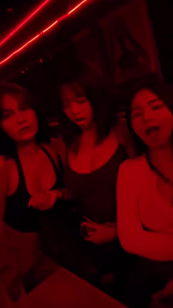 Video 643875 from stiwaberi / ishiberries_