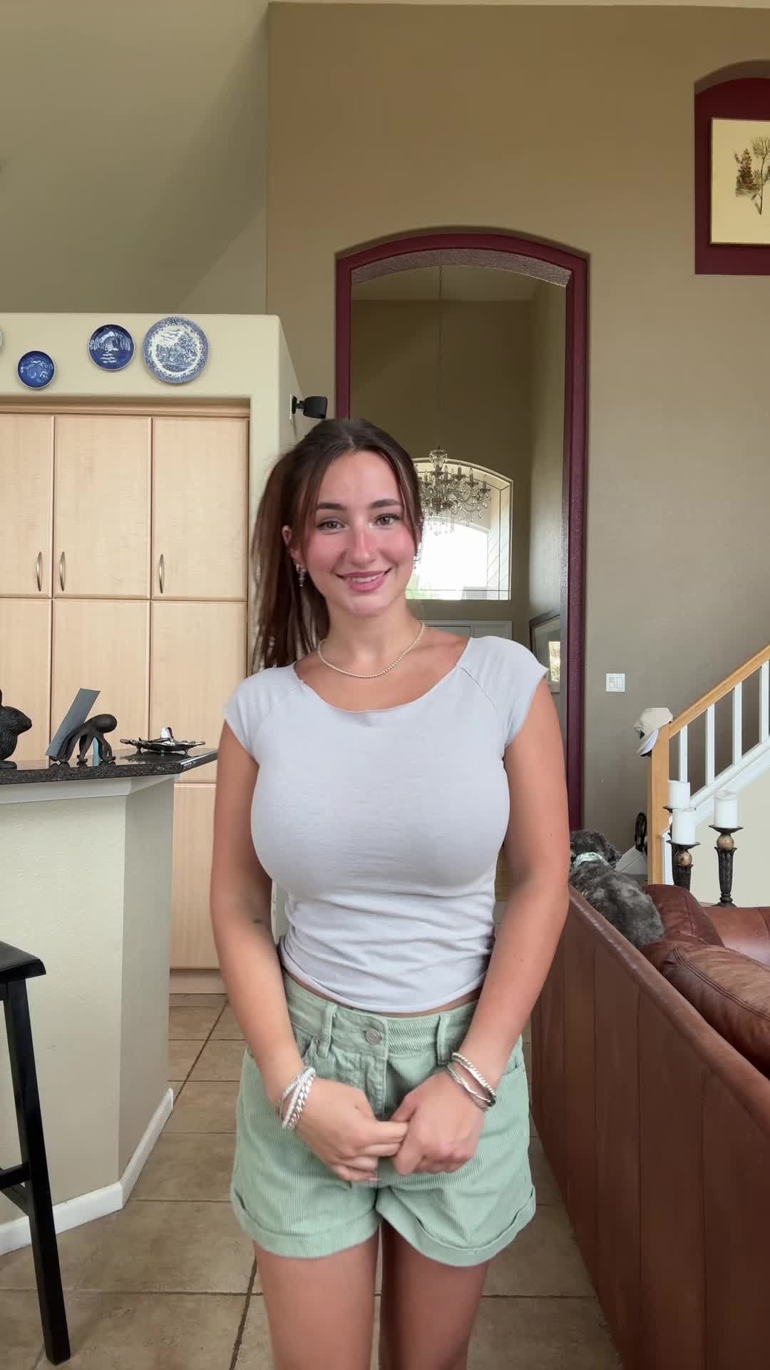 Video 644552 from Nnevelpappermann | Devon Shae