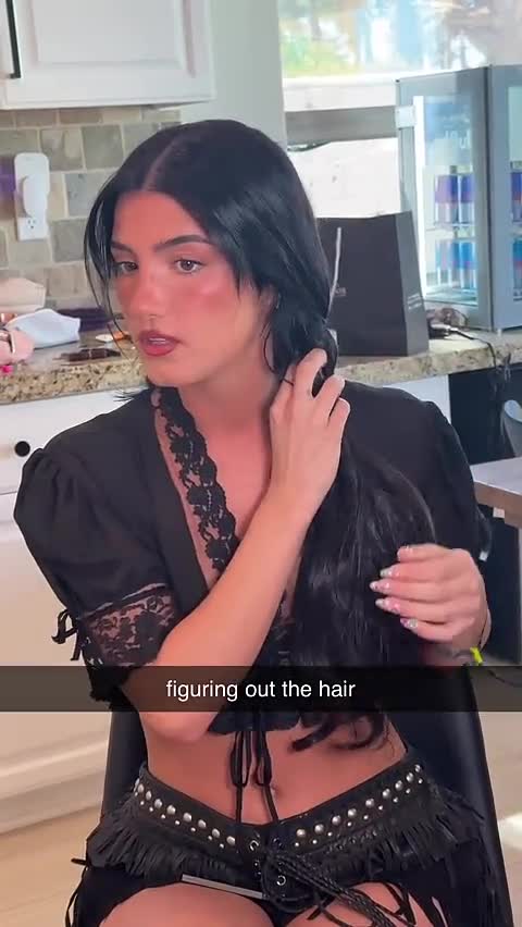 Video 271160 from Charli D&#039;Amelio / Charli Damelio