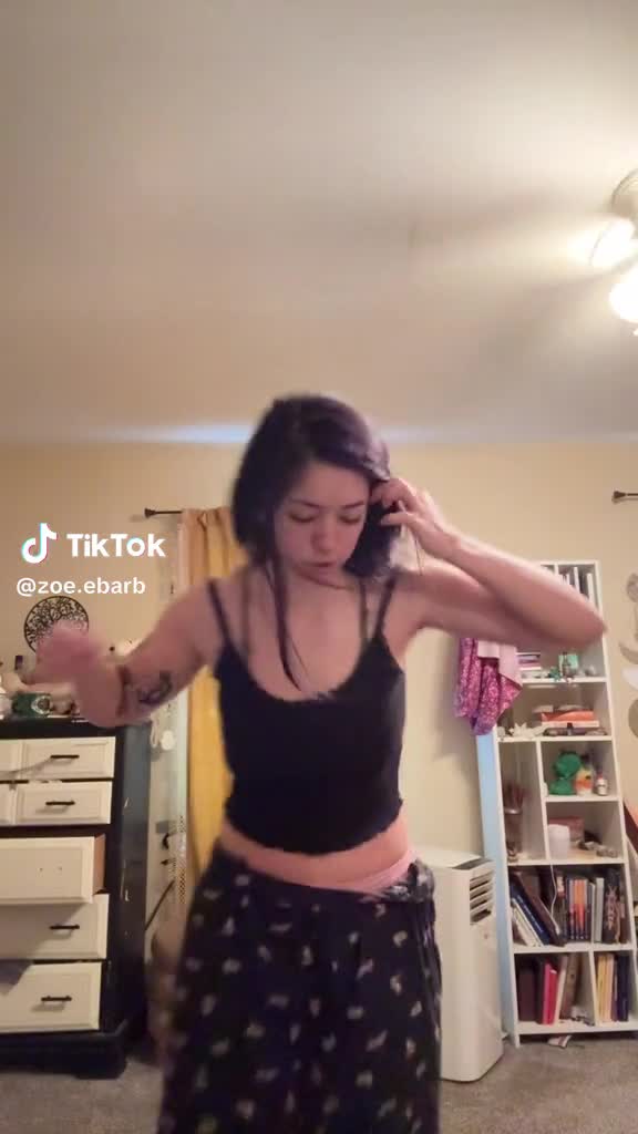 Video 645129 from zoe.ebarb