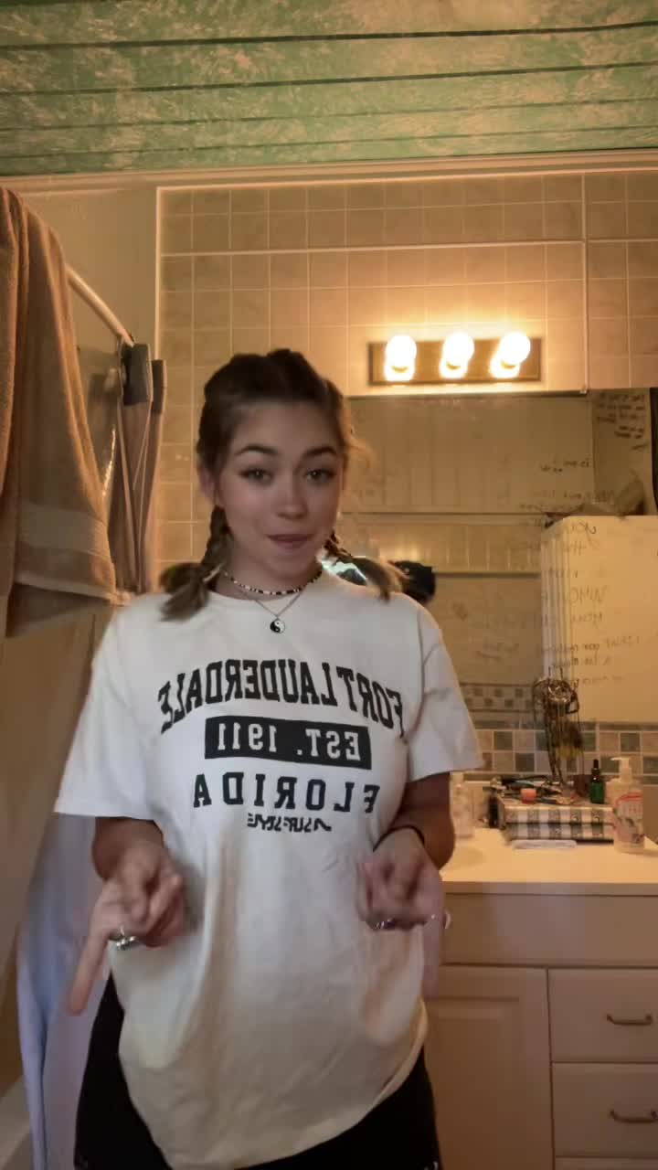 Video 645323 from zoe.ebarb