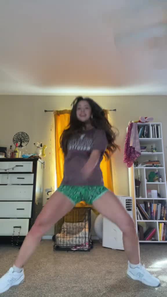 Video 645330 from zoe.ebarb