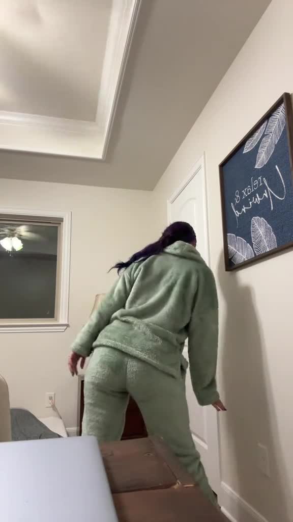 Video 645335 from zoe.ebarb