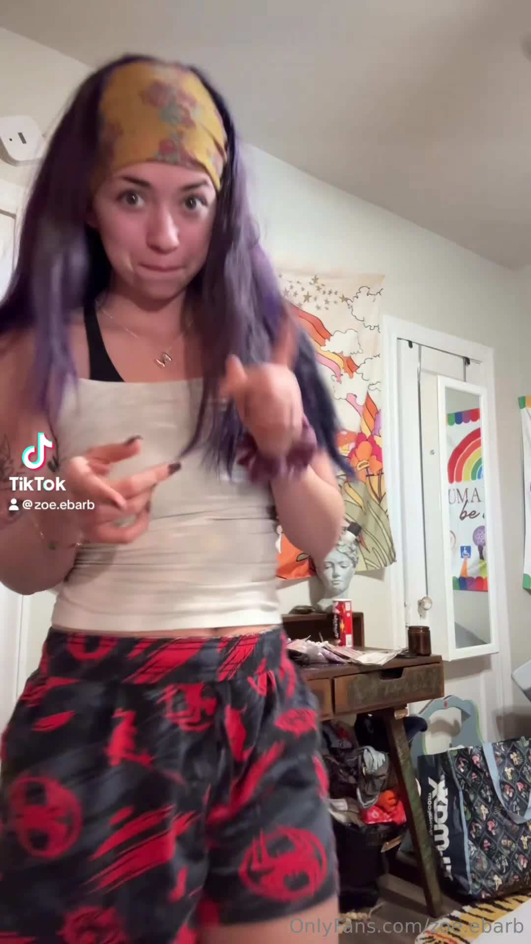 Video 645764 from zoe.ebarb