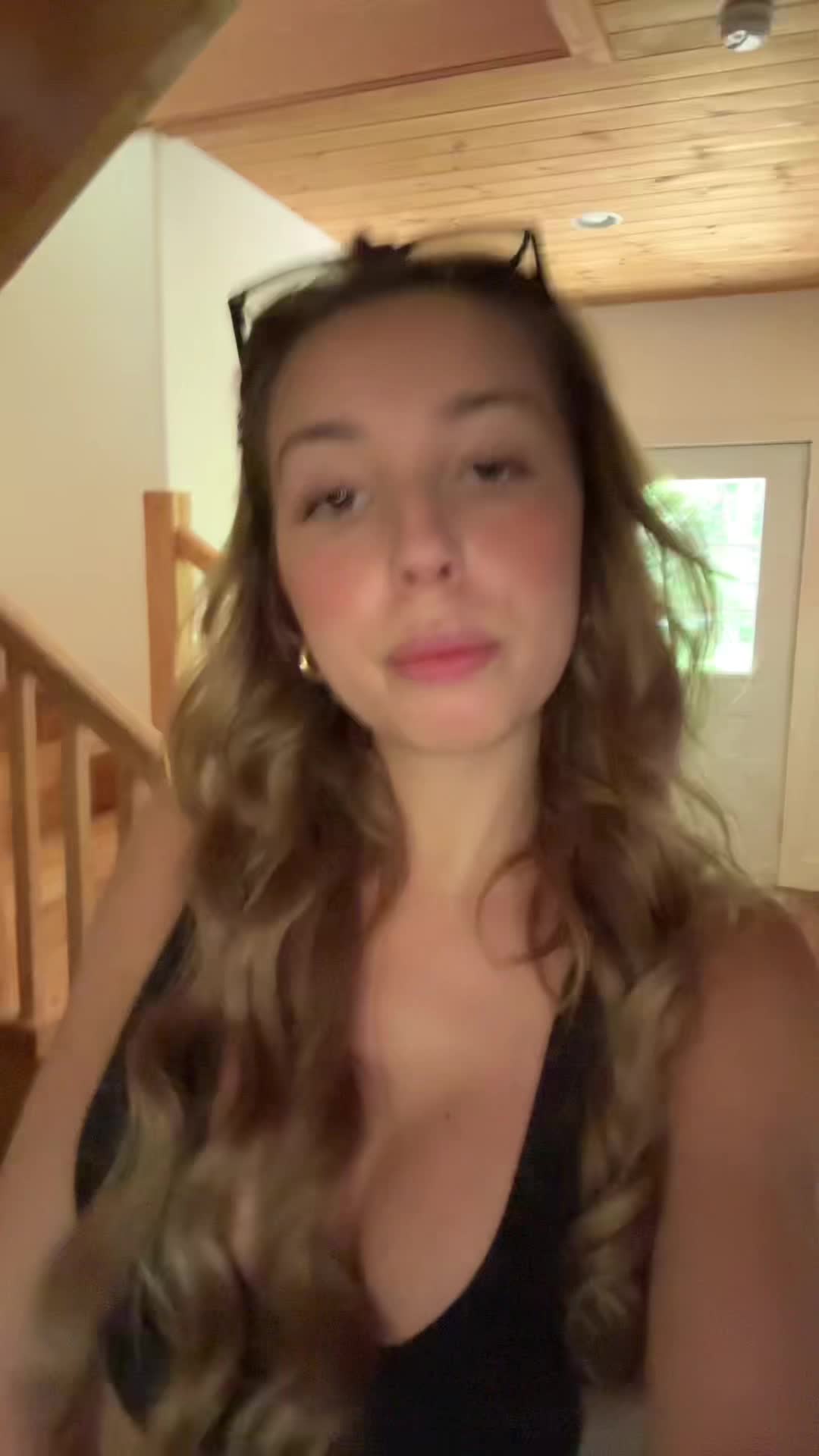 Video 645774 from Samantha Schwartz - samanthaschwarttz