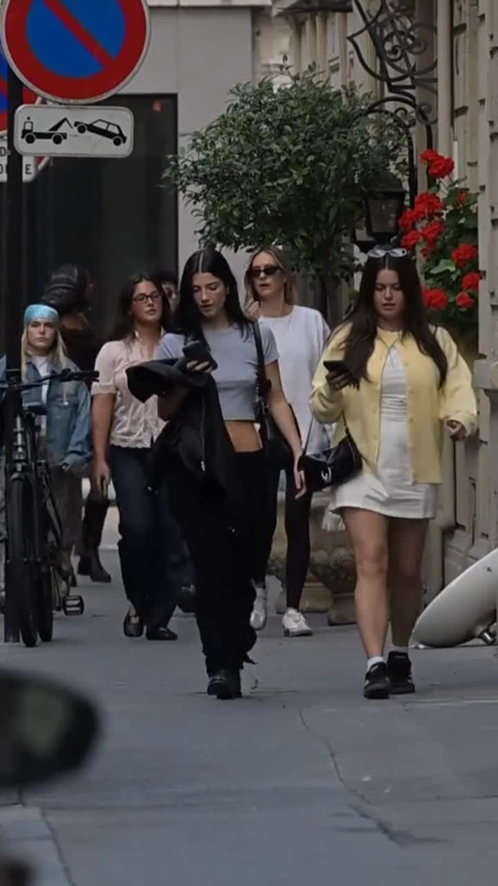 Video 646321 from Charli D&#039;Amelio / Charli Damelio