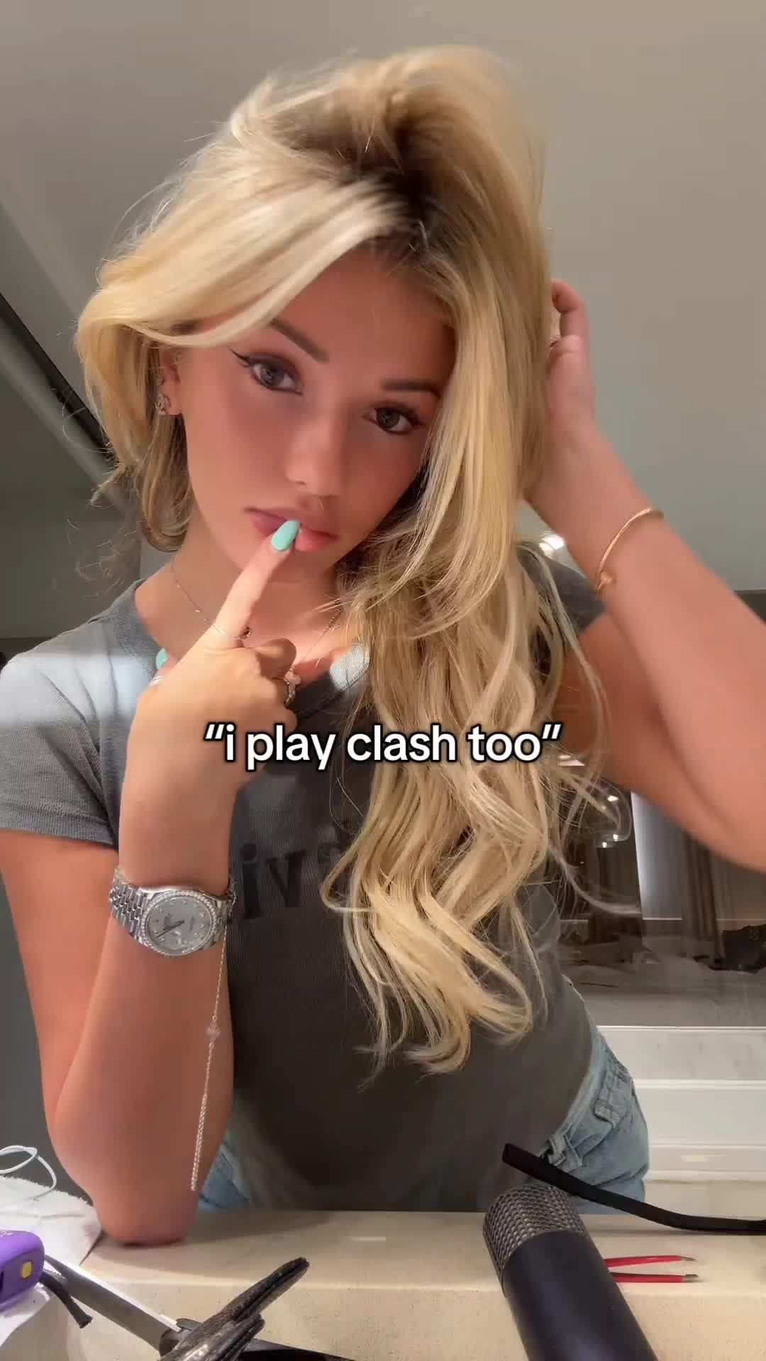 Video 646718 from Breckie Hill / @breckiehill