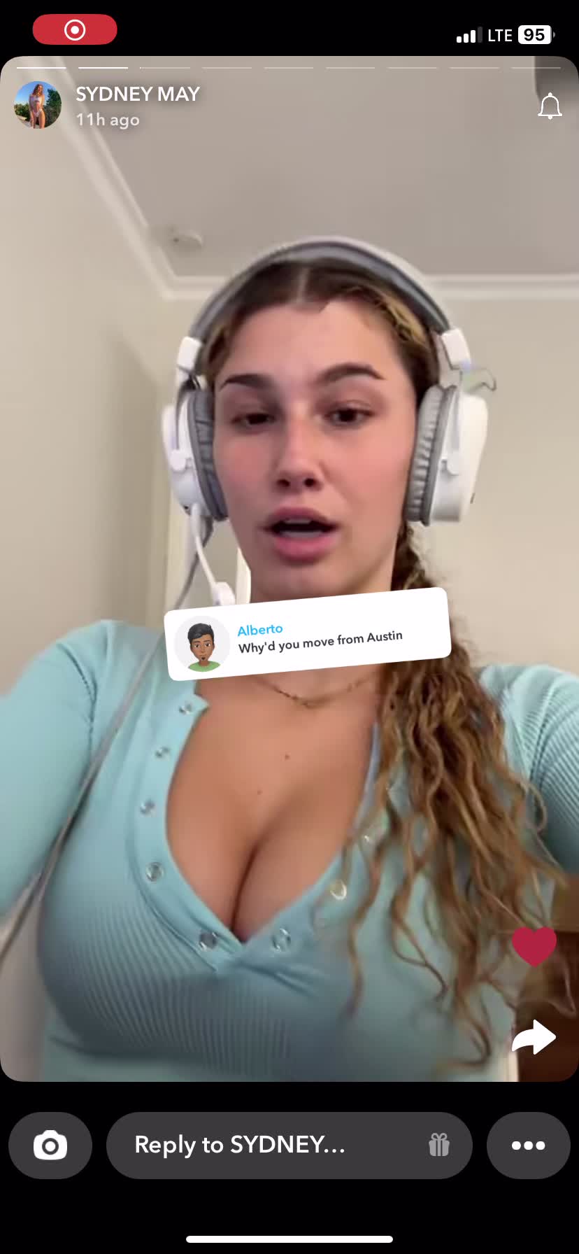 Video 647970 from Sydney May / SydneyvMay / Sydney Vézina